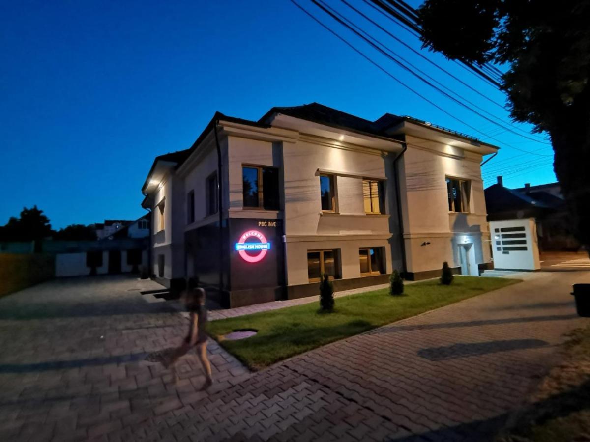 English House Bistrita  Exterior photo